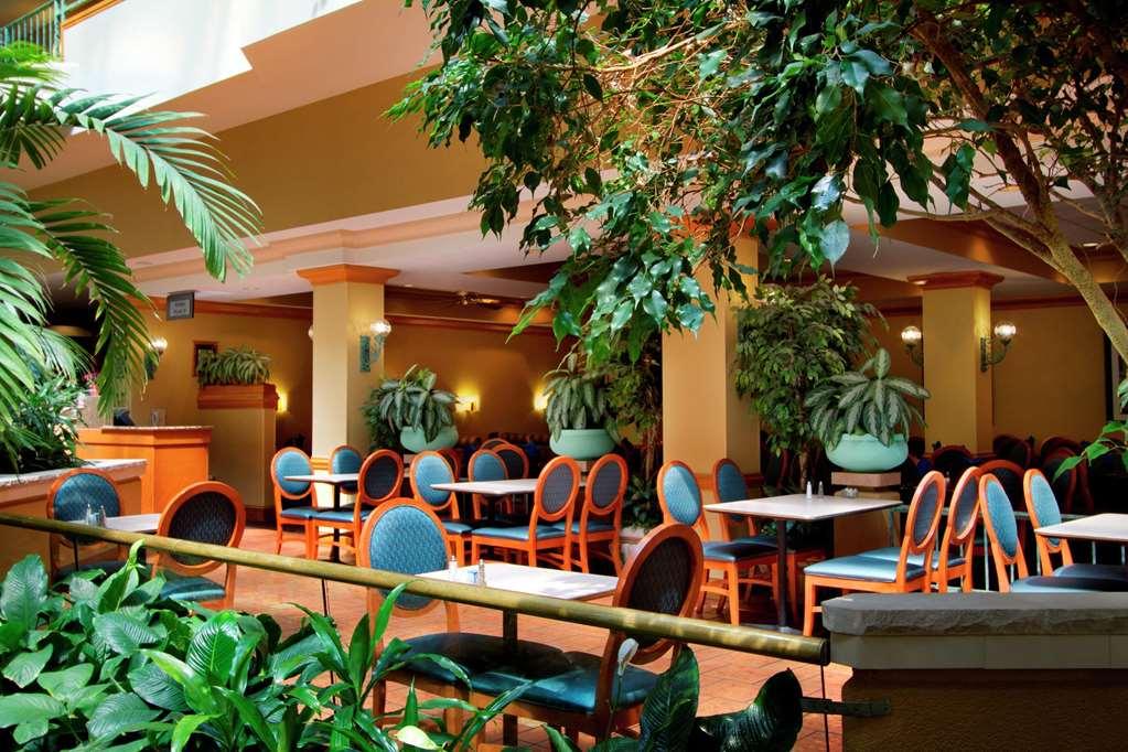 Embassy Suites By Hilton Greensboro Airport Ristorante foto