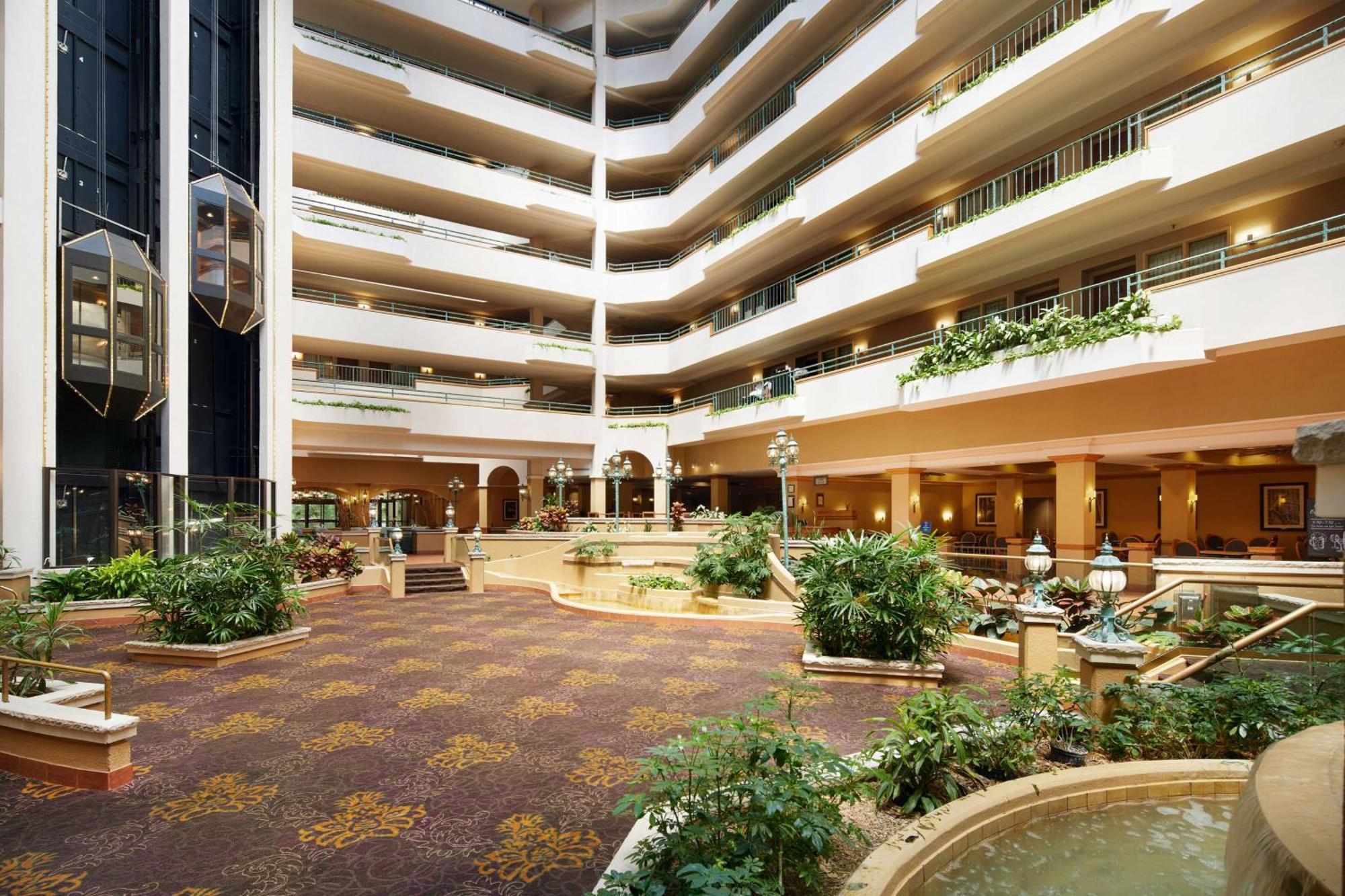 Embassy Suites By Hilton Greensboro Airport Esterno foto