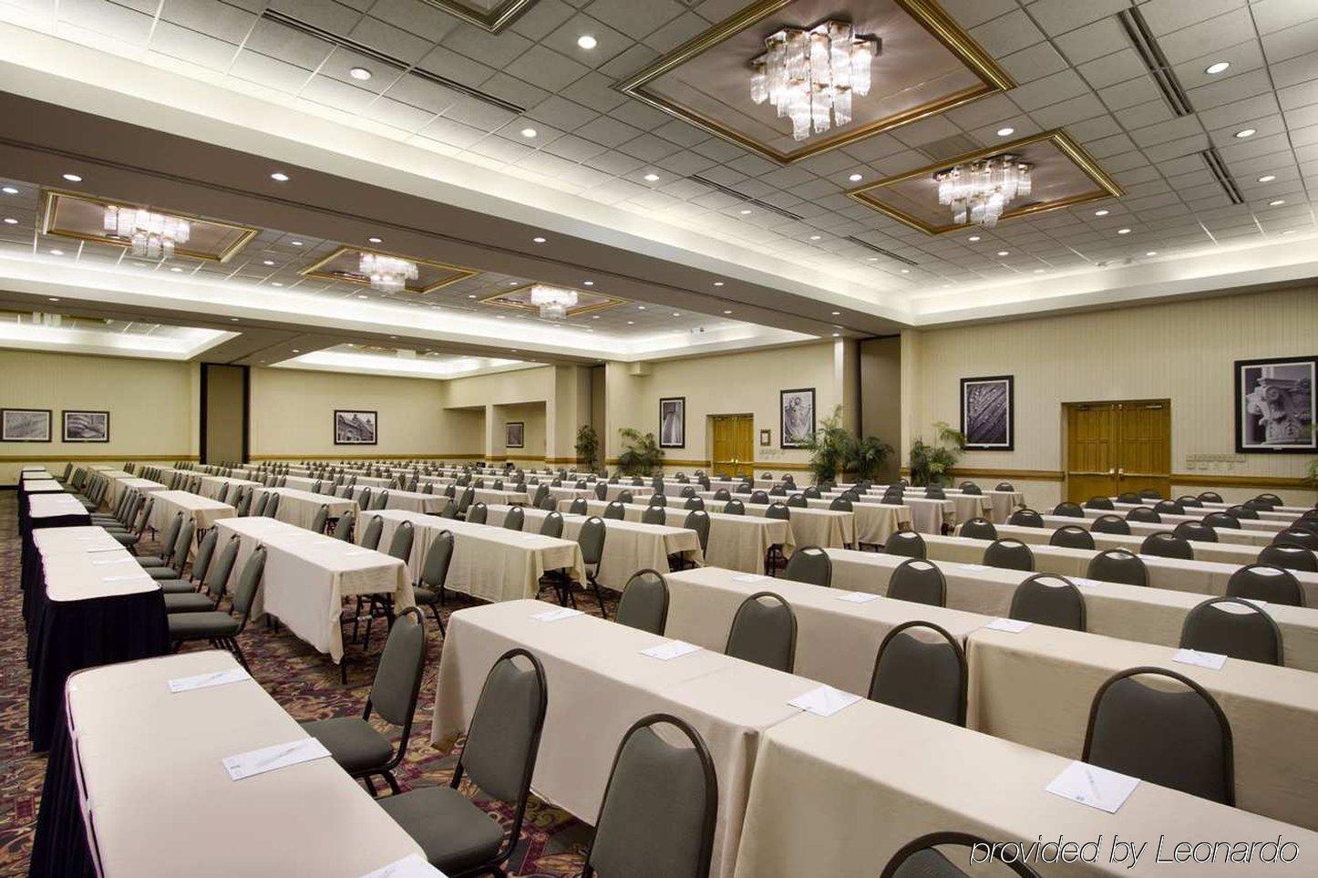 Embassy Suites By Hilton Greensboro Airport Esterno foto